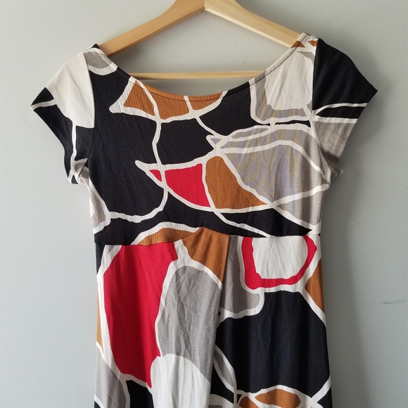 Vintage DVF Printed Silk V Back Dress 6 - Picture 5 of 8